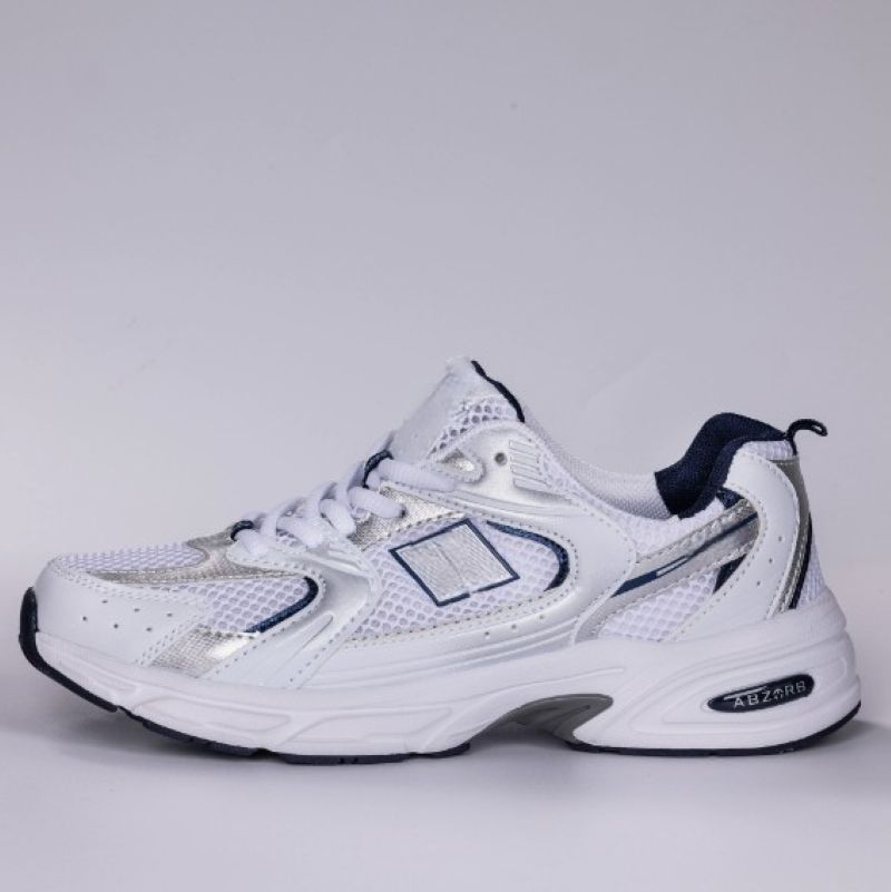 Top New Designer Shoes New Triple Sneakers For Men Women Black Cement Shadow Grey White Charcoal Pink Blue Casual Mens Womens Outdoor Sports Trainers 530 Runners