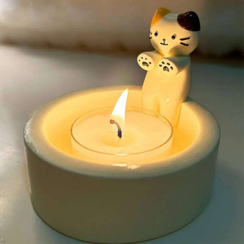Cartoon Cat Tea Light Candle Holder Office Home Desktop Decorative Ornaments Cute Candlestick Craft Decoration Y260131