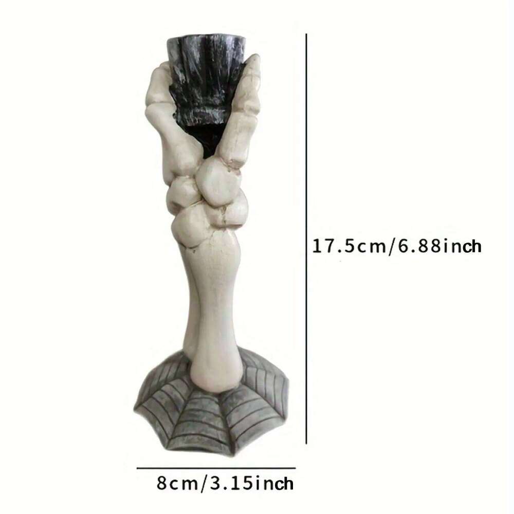 Halloween Taper Candle Resin Skull Hand Candlestick Holder Ornament Club Home Candles Stand for Dinner Kitchen Counter Y260131