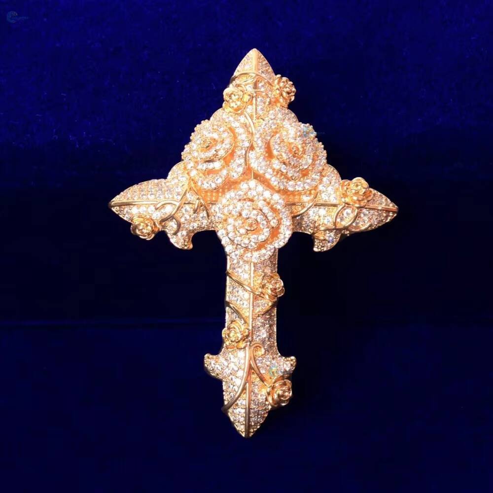 Luxury Christian Jewelry Moissanite Jesus Crucifix Pendant Full Iced Out Cross With Flower Design Pendant Hip Hop Pendant