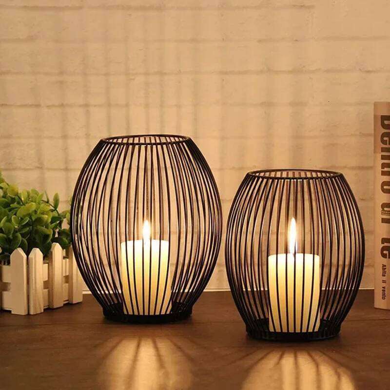 Black Lantern Vintage Iron Ornament Romantic Christmas Candle Holder Shooting Props Home Table Decoration Y260131