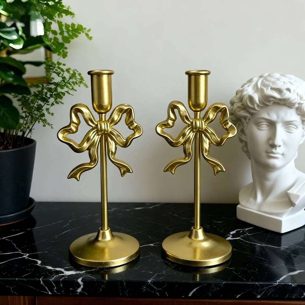 New French Retro Romantic Candle Holder Suitable For Window Display Dining Table Decoration Photography Props Sturdy And Durable Y260131