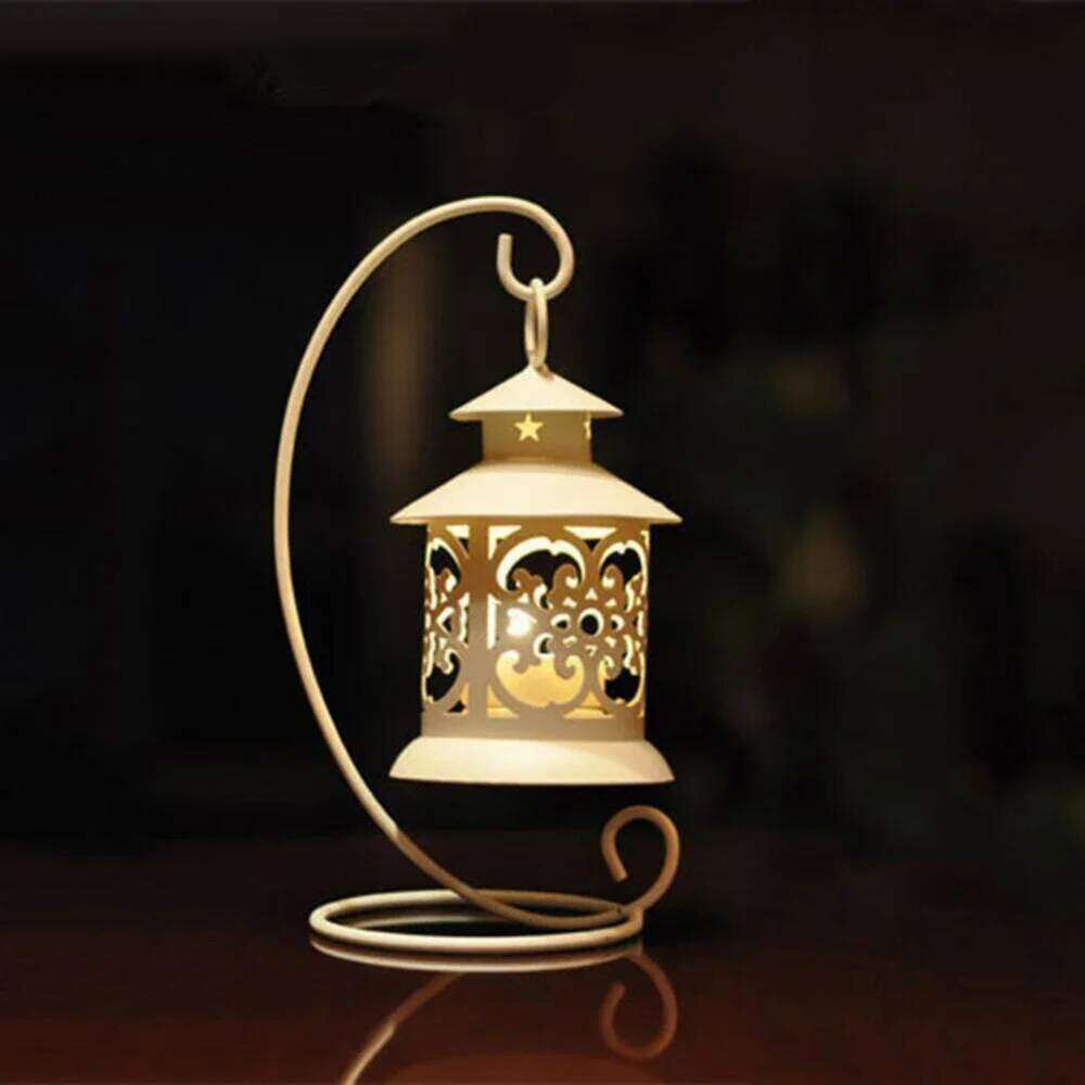 Hanging Candlestick Wrought Iron Art Candle Tealight Holder Vintage Hollow Out Lantern Tabletop Wedding Home Decoration Y260131