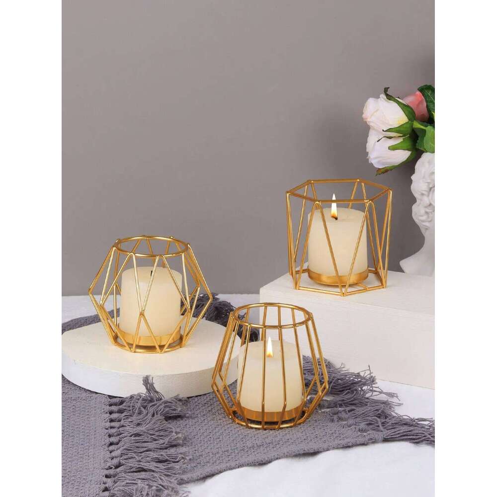 1 Nordic Gold Iron Creative Model Room Hollowed out Line Home Romantic Atmosphere Candlestick Decoration Y260131