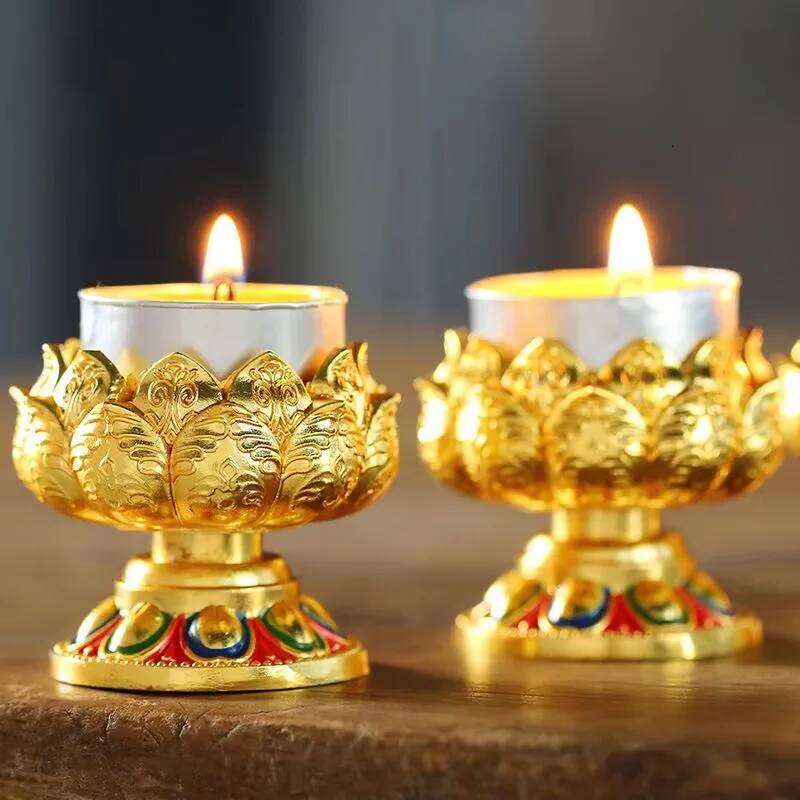 Embossed Buddhist Candle Cup Zinc Alloy Flower Golden Candlestick Tibetan Wedding Lamp Holde Dinner Home Table Decoration Y260131