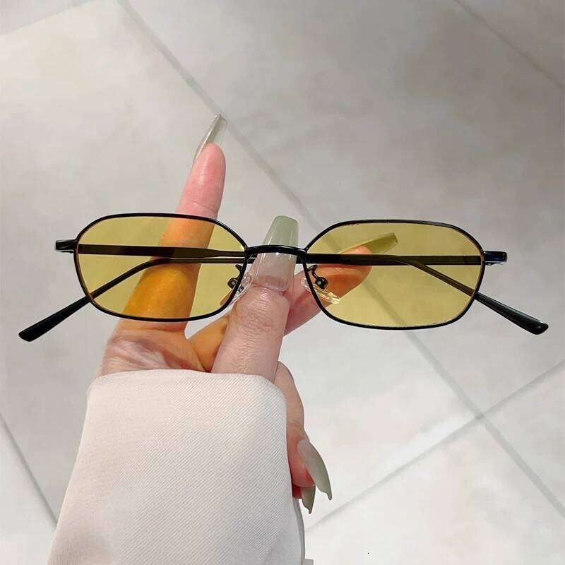 KAMMPT Vintage Rectangle Sunglasses Men Stylish Metal Rim Retro Shades Women Trendy Fashion Brand Design Decorative Sun Glasses H260202