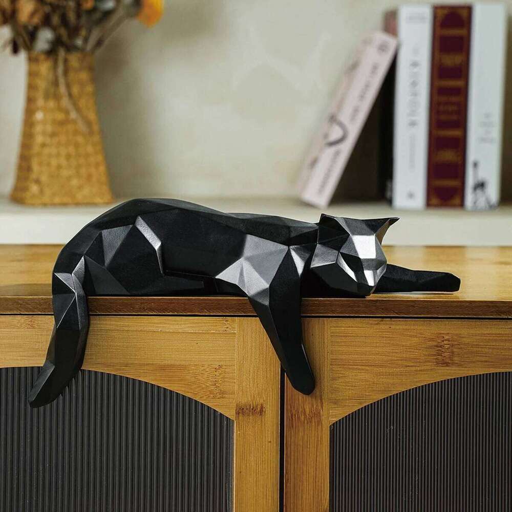 White Black Statue - Geometric Modern Room Figurine Sculpture for Home Office as Table Shelf Desk Decor Lying Cat Y260202