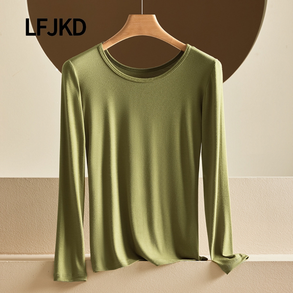 H2624 Women's Round Neck Base Layer Top for Autumn/Winter, Thin, Slim Fit, Warm, Can Be Layered Over T-Shirts, Plus Size, Moisture-Wicking and Br