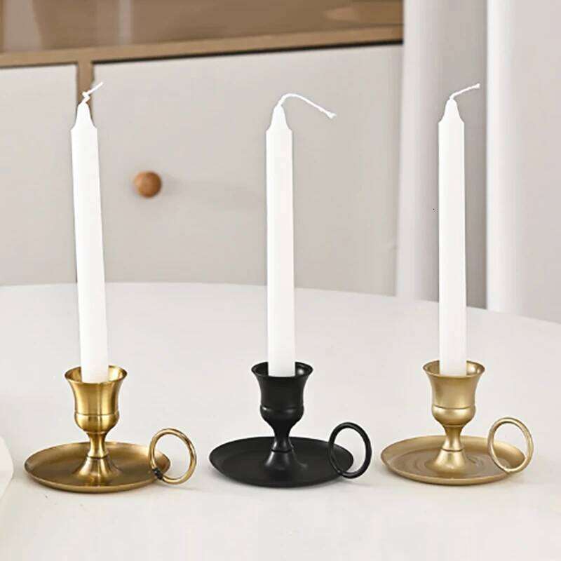 1Pc Metal Candle Holder With Handle Desktop Candlestick Adornment For Dining Table Wedding Festive Centerpiece Decoration Y260131