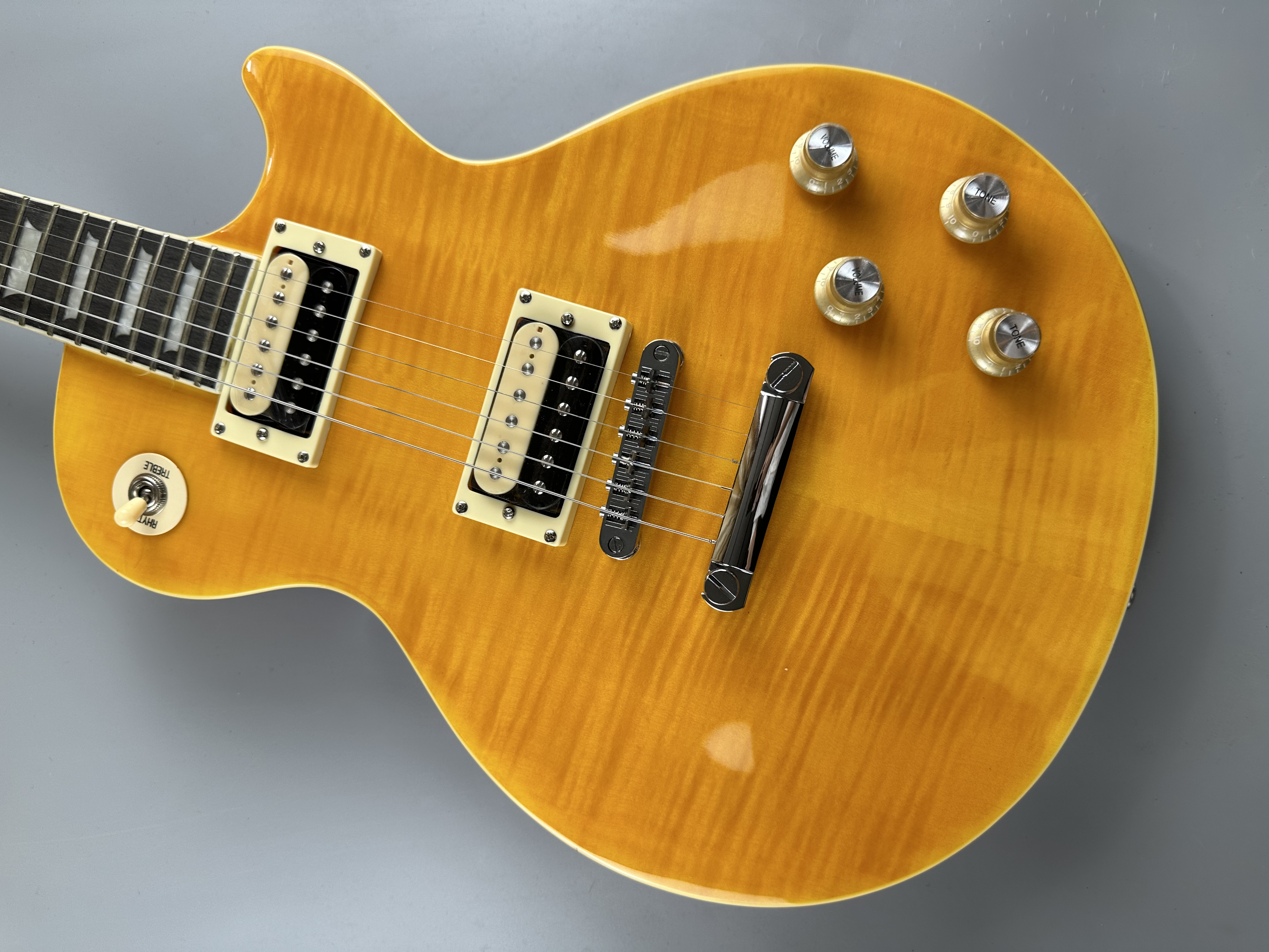 Standard LP Electric Guitar/Yellow Tiger Pattern/Redwood Fingerboard/Imported Painted Surface/6 Strings/HH Pickup/Rock Instrument/USB Adjustable/6 Strings