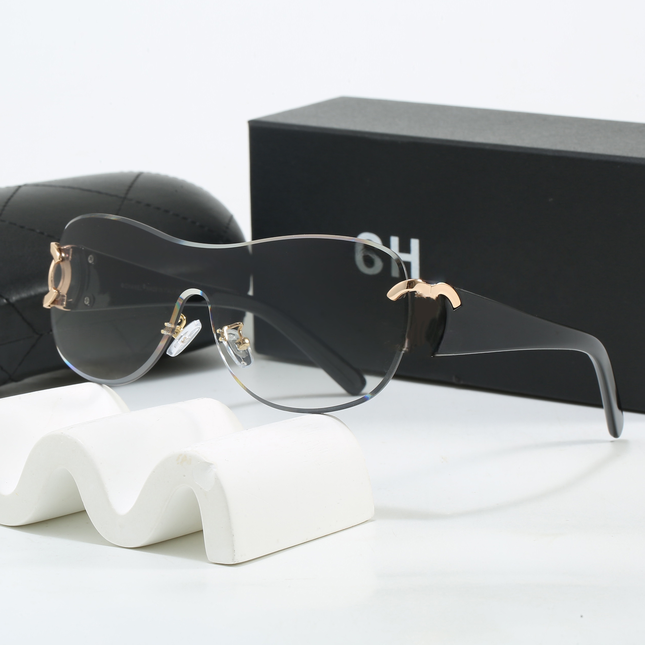 Fashion Vintage Luxury Small Women's Sunglasses Cat Eye Glasses Shades For Woman UV Protection Ladies Retro Sunglases