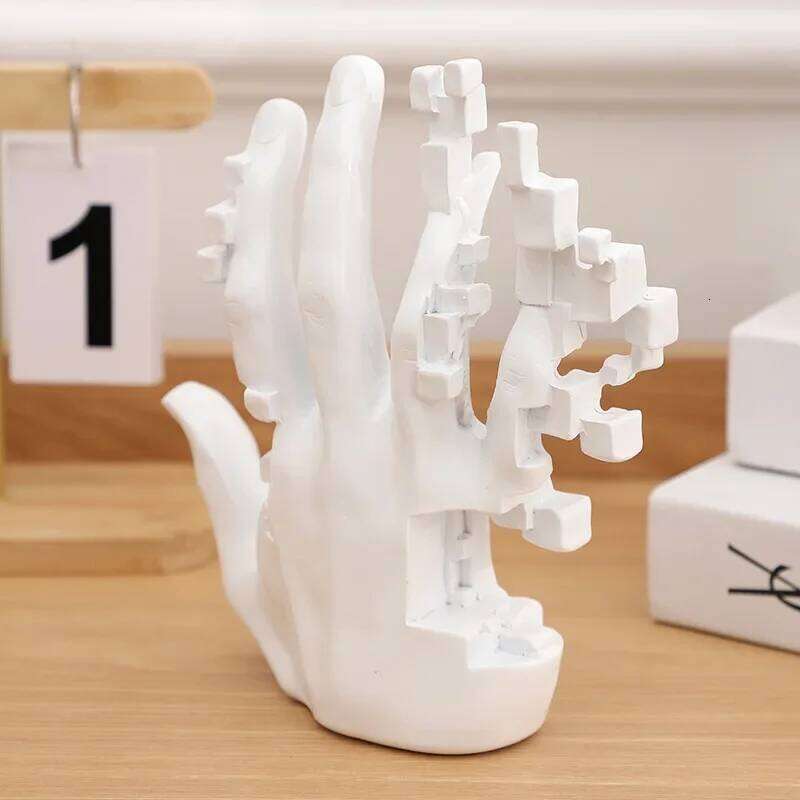 Aesthetic Mosaic Hand Figures Nordic Resin Palm Statue Modern Figurine Sculpture Luxury Livingroom Decoration Room Accessories Y260202