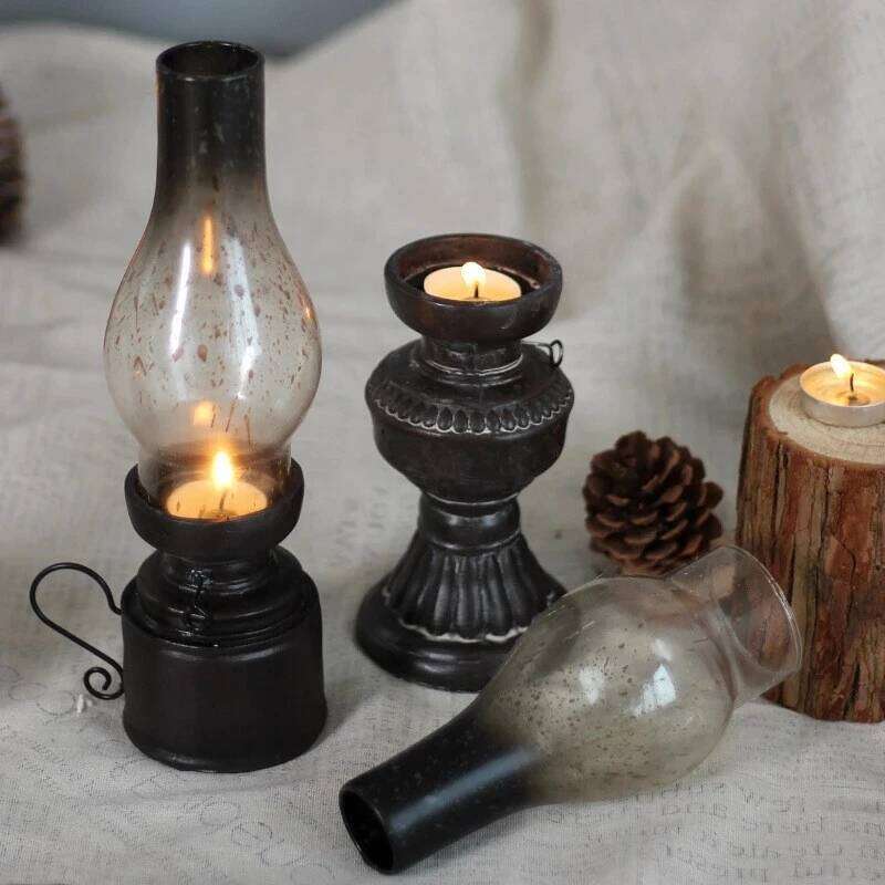 Antique Candlestick Resin Candle Accessory Glass Cover Lantern Candelabra Retro Kerosene Lamp Nostalgic Candlesticks Home Decor Y260131