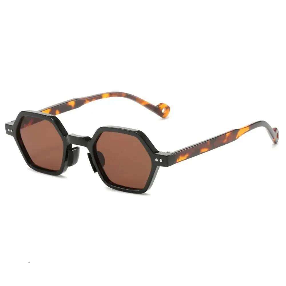 Retro Style Small Sunglasses Uv400 Women Green Brown Polygon Ladies Sun Glasses For Men Hexagon Summer 2025 New Eyewear H260202
