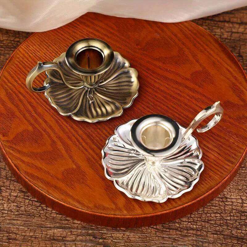 1PC European Style Candlestick Valentines Day Handheld Candle Holders Retro Single Head Candlelight Stand Taper Holder Y260131