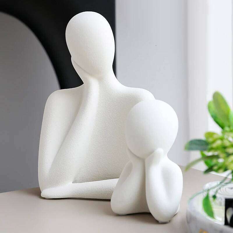 Frosted Ceramic Figure Figurines Abstract Art Bust Sculpture Living Room Porch Family of Three Furnishings Interior Decor Gifts Y260202