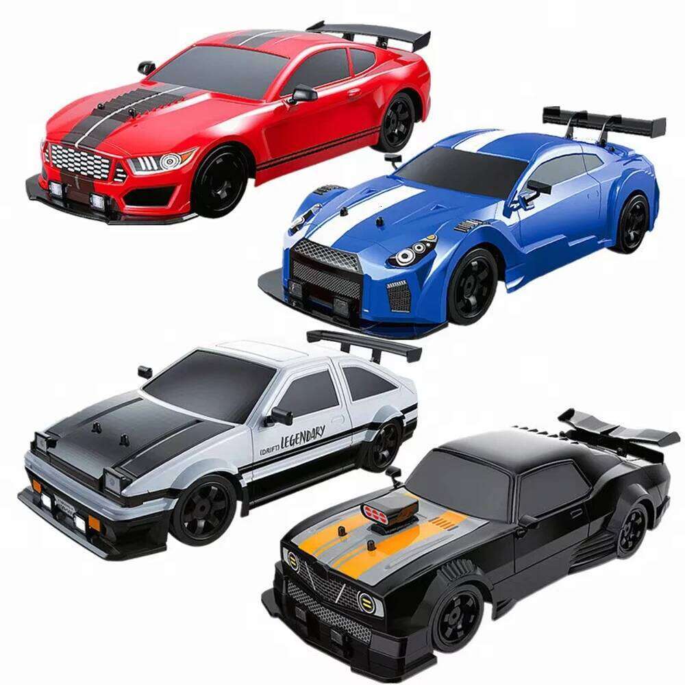 1/16 Car AE86 4x4 High-Speed RC Drift Cars 2.4G Remote Control Racing Vehicle 18km/h Waiting For Light Spray Toys for Boys Y260131