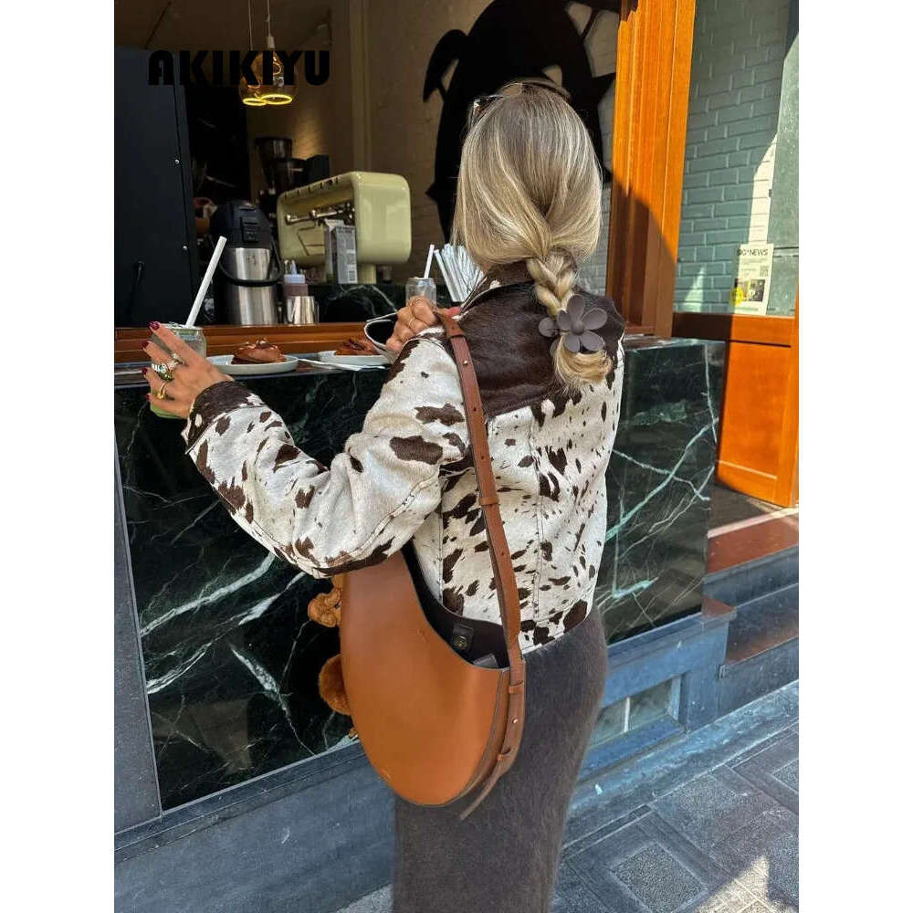 Fashionable Printed Short Leather Jacket With Collar Long Sleeve Single Chest Autumn Womens High Street Top AKIKIYU