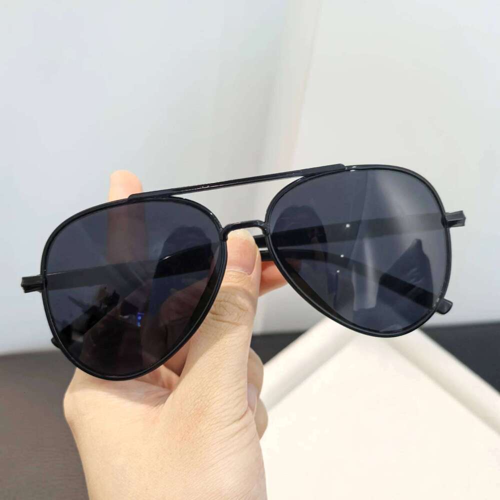 Fashion Men Vintage pilot Sunglasses Classic Brand Sun glasses Driving Female Ins Popular Eyewear For Men/Women H260202
