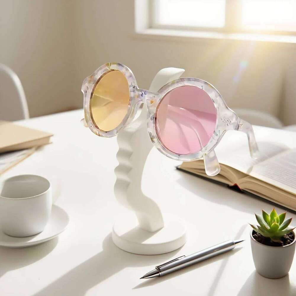 Human Face Eyeglass Holder Stand Secure & Artistic Storage Solution Elevate Desk or Nightstand Decor Practical Minimalist Y260202