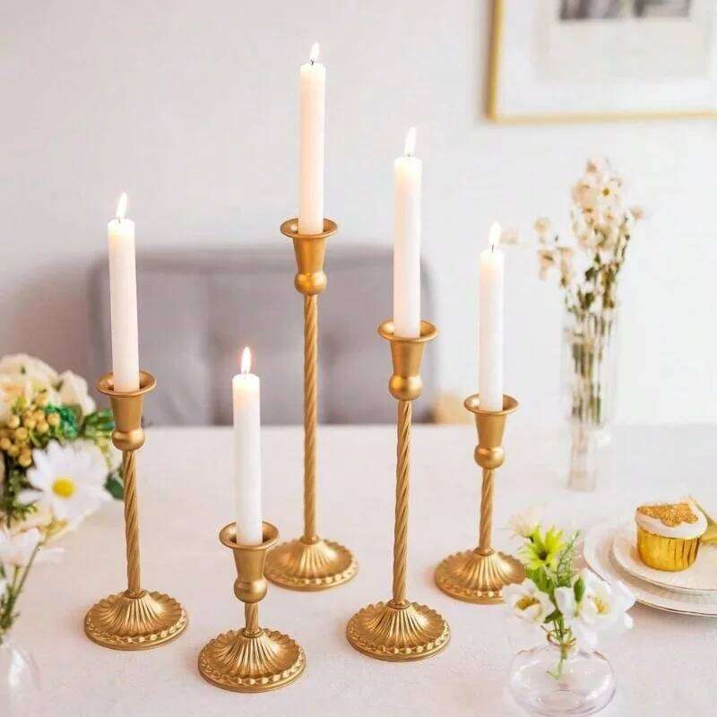 Metal Candle Holder Iron Art Candlestick Dining Table Wedding Romantic Decor Finish for Home and Office Party Ornaments Y260131