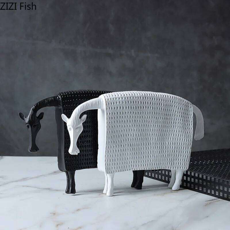 Armored Warhorse Statue Desk Decoration Horse Ornaments Creative Cartoon Animal Resin Abstract Crafts Room Aesthetic Decor Y260202