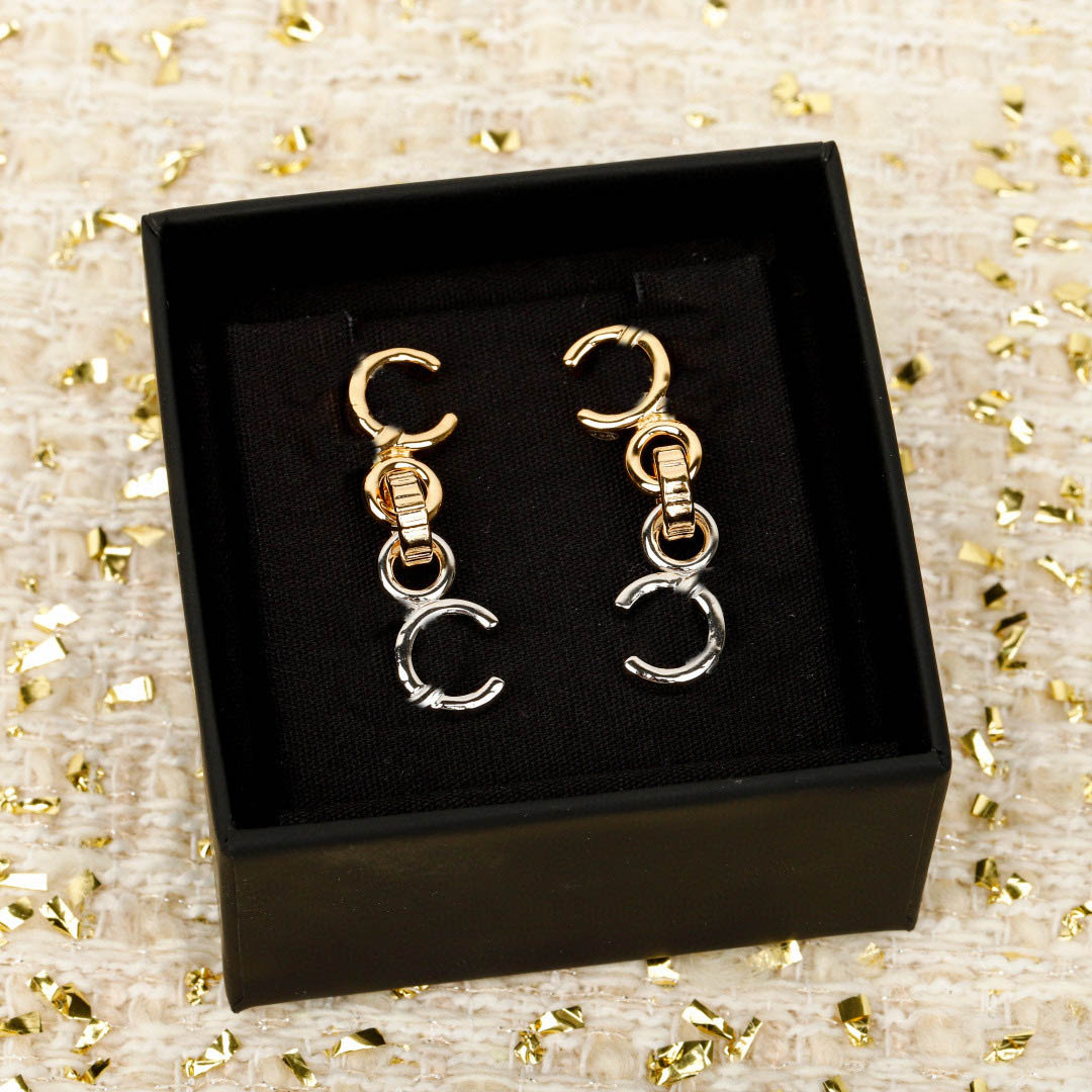 2026 Luxury quality charm drop earring in two colors plated have stamp simple design PS6400B