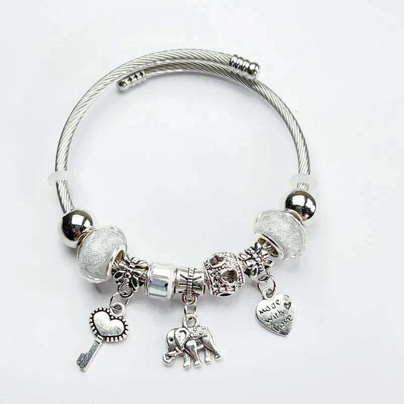 Adjustable Silver Color Alloy Elephant Heart Pendant Artificial Zircon Bangle Round Bead Bracelet Cuff for Women Elegant Wedding H260202