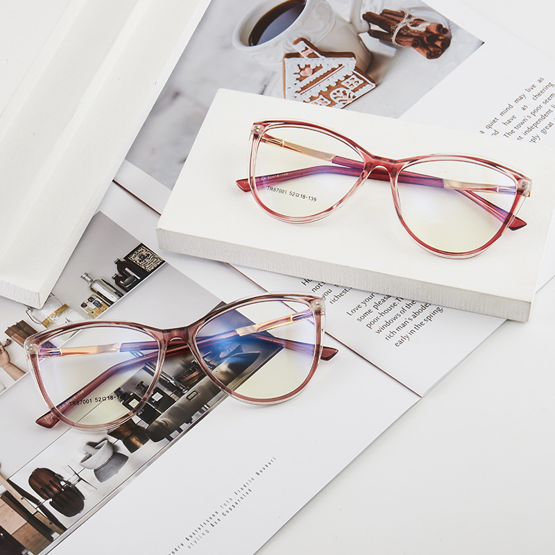 Style Glasses for Women Cat Eye AntiBlue Light Myopia TR Glasses Frame High Quality Straight 240118
