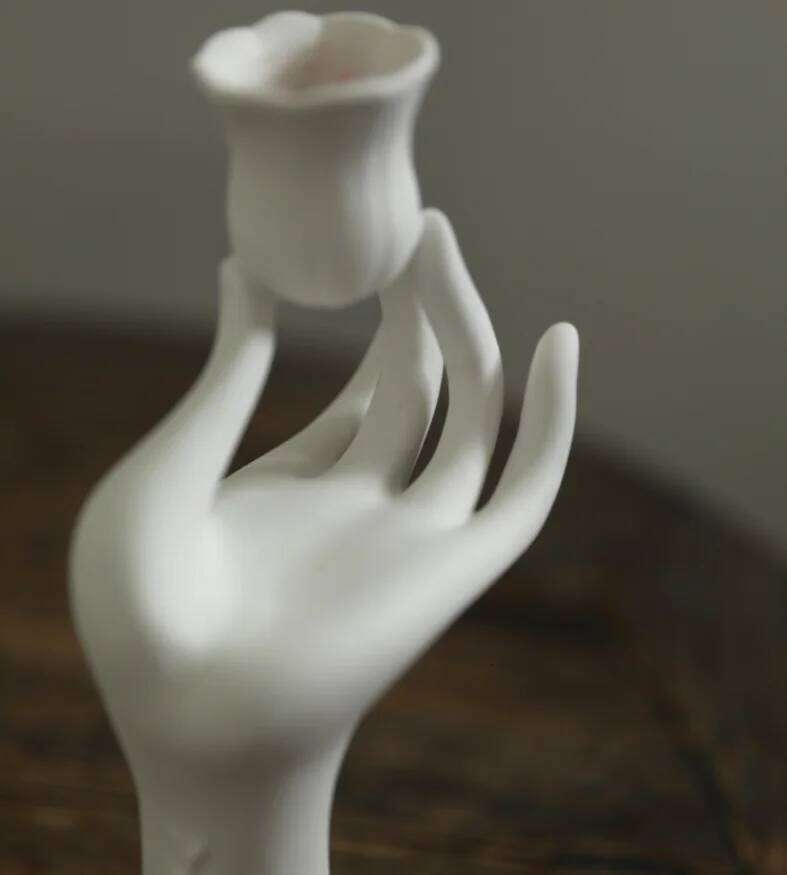 Nordic Muse White Flower Ceramic Candlestick Holder, Beauty Finger Candlestick, Desktop Decoration, Sculpture, Modern Decoration Y260131