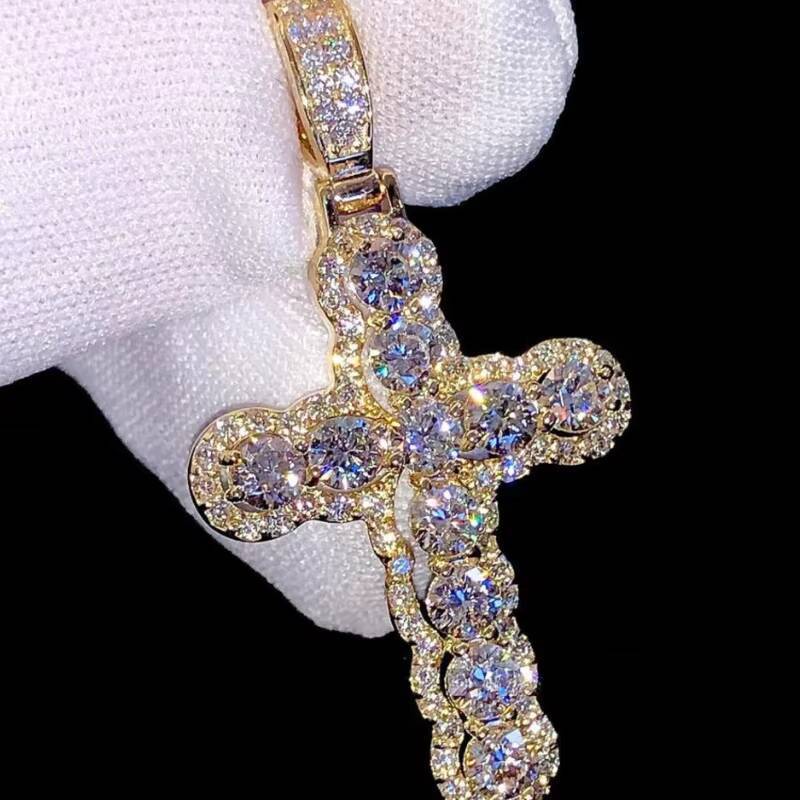 Pass Diamond Test Cross Pendant Moissanite Hip Hop Jewelry Iced Out 925 Silver Custom Moissanite Pendant