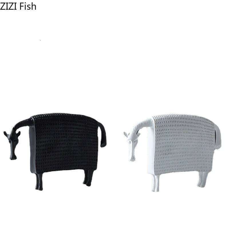 Armored Warhorse Statue Desk Decoration Horse Ornaments Creative Cartoon Animal Resin Abstract Crafts Room Aesthetic Decor Y260202