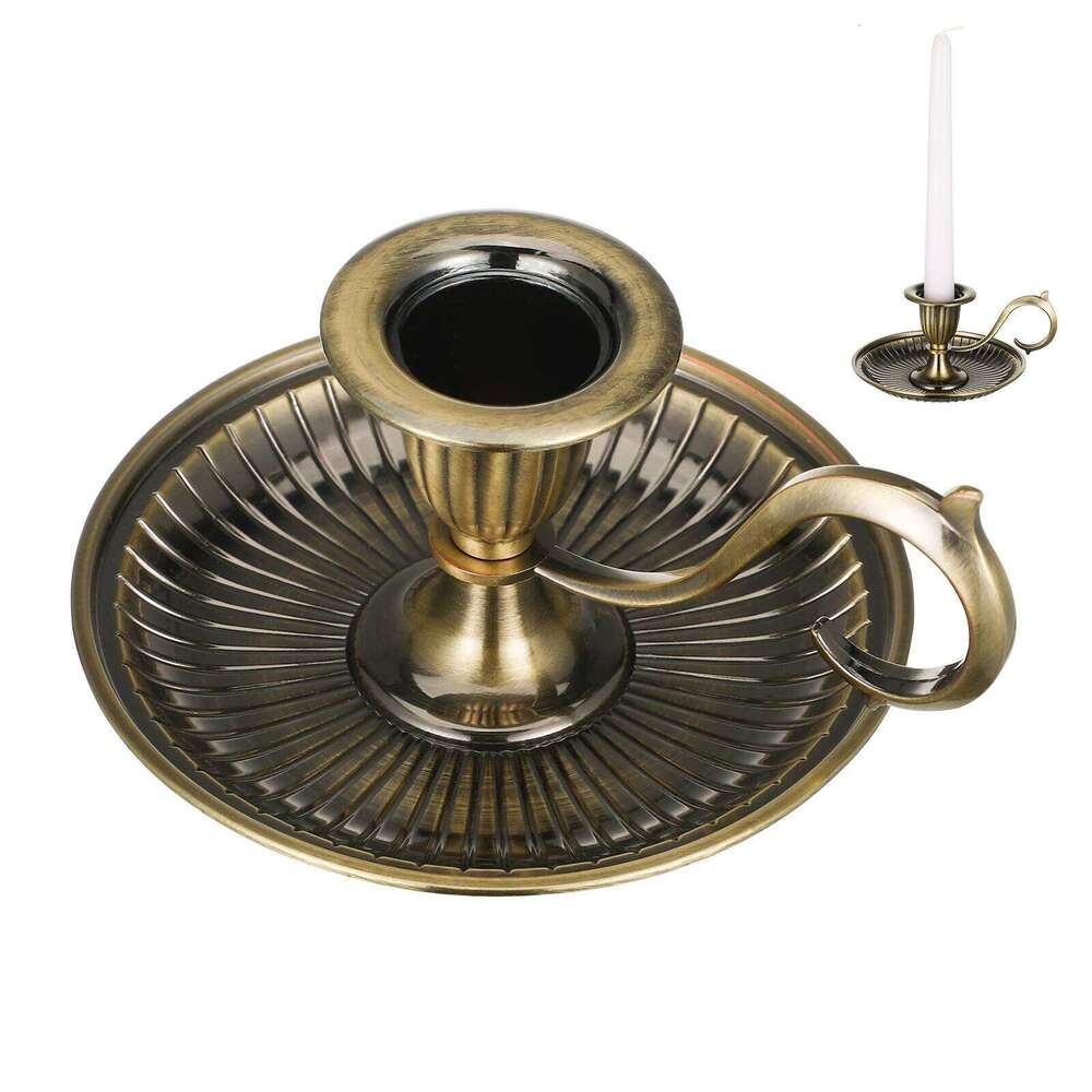 Retro Handicrafts Metal Taper Table Holder With Handle Candlestick Ornament Y260131