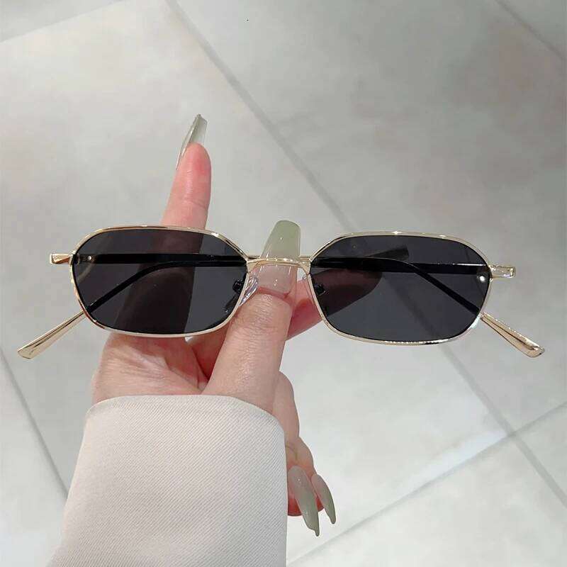 KAMMPT Vintage Rectangle Sunglasses Men Stylish Metal Rim Retro Shades Women Trendy Fashion Brand Design Decorative Sun Glasses H260202