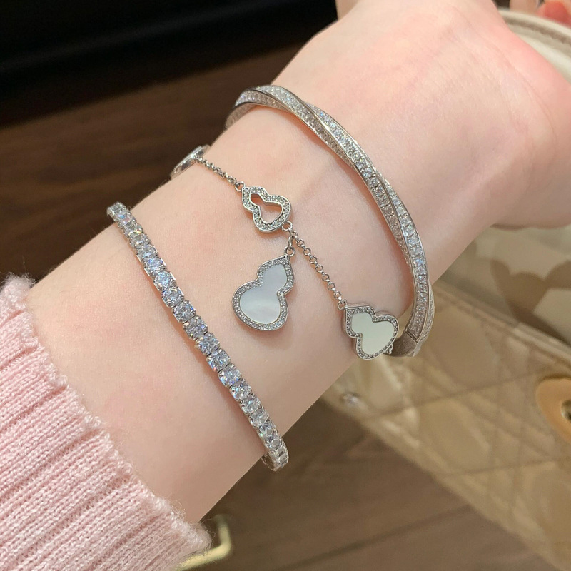 Zircon Mother-of-Pearl Hollow Gourd Pendant New Chinese Style Exquisite Luxurious Elegant Bracelet Light Luxury High-End Feel Jewelry - view 5