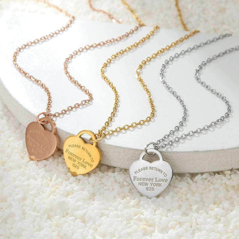 European and American Stainless Forever Love Pendant Women's Fashion Titanium Steel Peach Heart Collarbone Chain Necklace