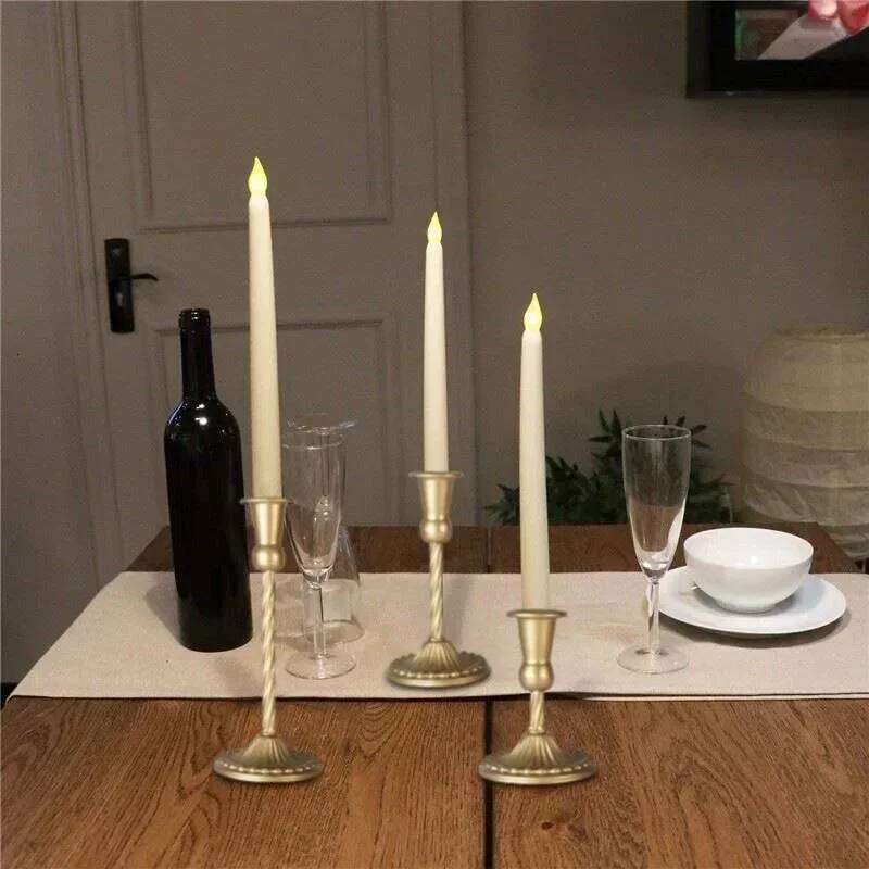 Retro Gold Spiral Holders Candlestick Stand Home Decoration Candlelight Dinner Table Romantic Wedding Ornaments Y260131