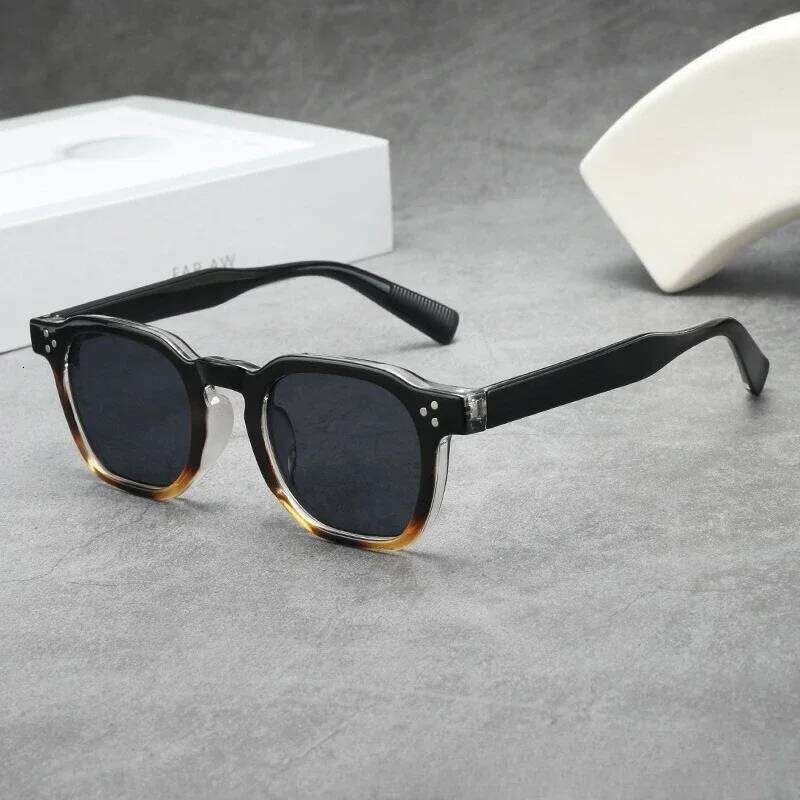 Retro Square Men Rivets Sunglasses Shades Outdoor UV400 Fashion Women Green Sun Glasses for Sunscreen Travel Cycling H260202