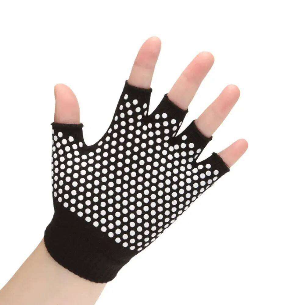 Non Anti Slip Grip Sticky Men Women Gym Yoga Pilates Balance Warm Fitness Half Finger Gloves Hand Protector XJ260202