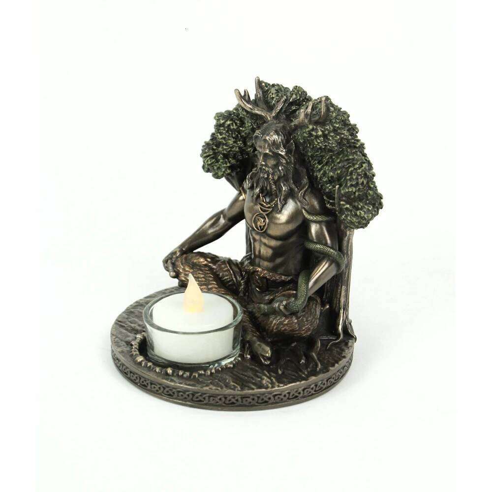 Norse Celtic Mythology Senunos Statues Creative Vintage Candle Holder Ornaments European Candlestick Storage Figurines Y260131
