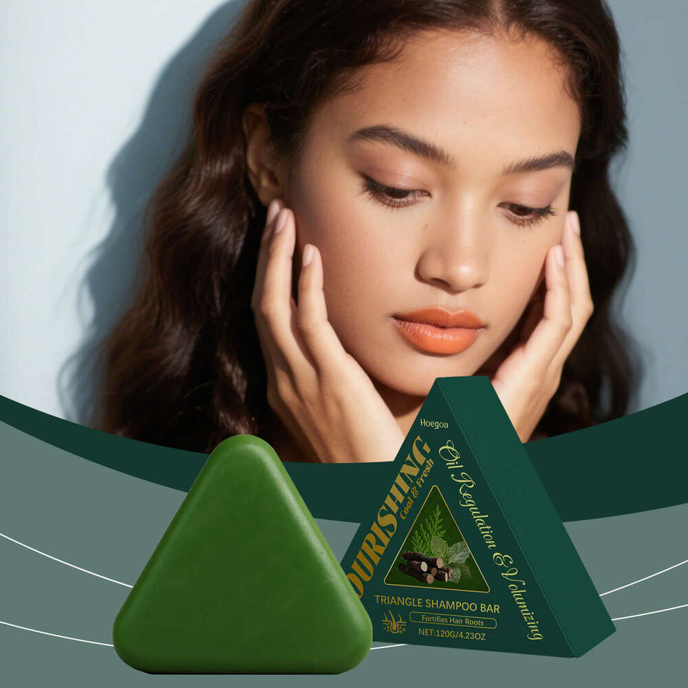 HOEGOA Herbal Nourishing Shampoo Cares for Hair, Cleanses, Softens, Shines, Refreshes, Non-Greasy Soap S260131