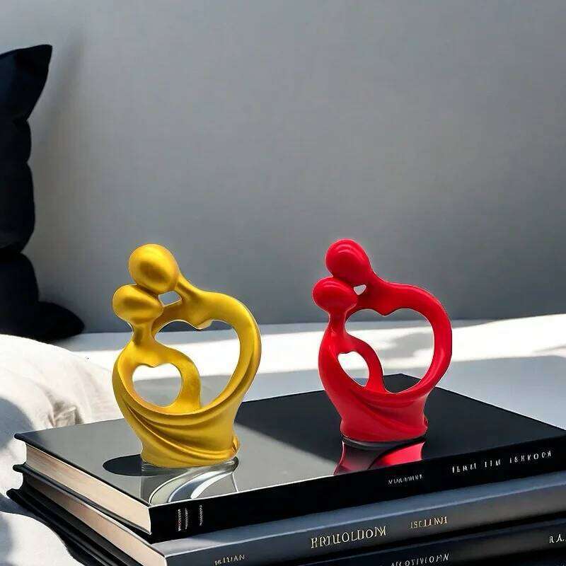 Style Abstract Figure Art Couple Ornaments Nordic Minimalist Home Decoration Valentine's Day Gifts Y260202