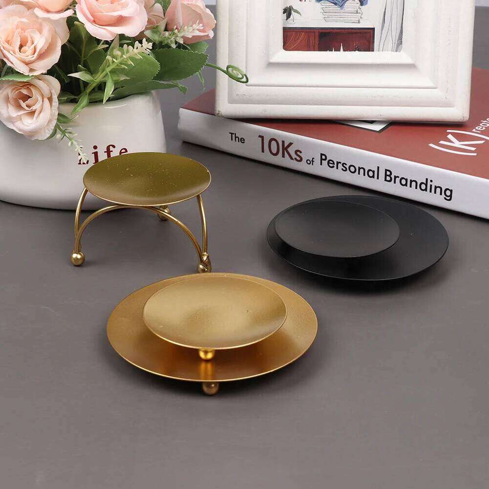 Iron Black Gold Plated Candle Holders Pillar Metal Plate For Wedding Party Festival Portavelas Candelabra Art Gift Home Decor Y260131