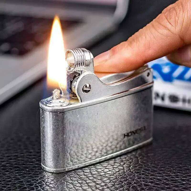 Brass Pressure Ignition Kerosene Lighter Retro Mechanical Gasoline Lighters Cigar Cigarette Accessory Gift for Men W260202