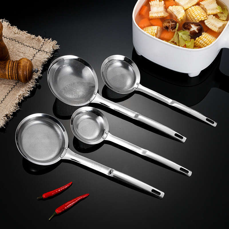 304 Stainless Steel Oil Separator Filter Spoon 12cm Household Kitchen Soup Skimmer Anti-scalding Foam Remover Dense Strainer Wholesale S260202
