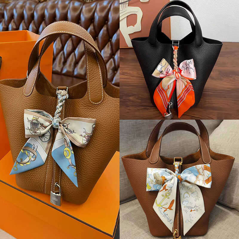 Belted keychain Strap decoration hanging string A key accessory with a retro style charm