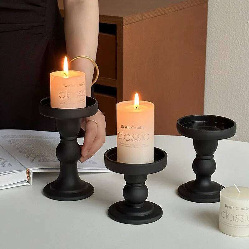 Roman Holder, Retro Black Glass Ornament, Candle Aromatherapy Pedestal, French Home Atmosphere Decoration Y260131
