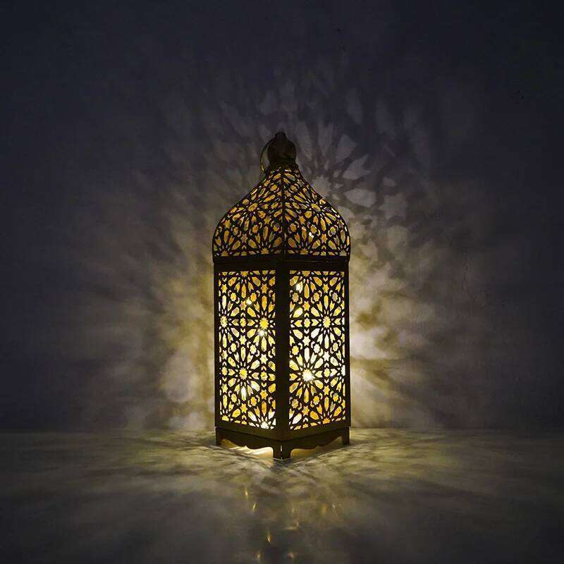 Metal Retro Moroccan Lantern Candelabra, Iron Candle Holder, Hurricane Lamp Candelabra Home Decor Accessories No Battery Y260131