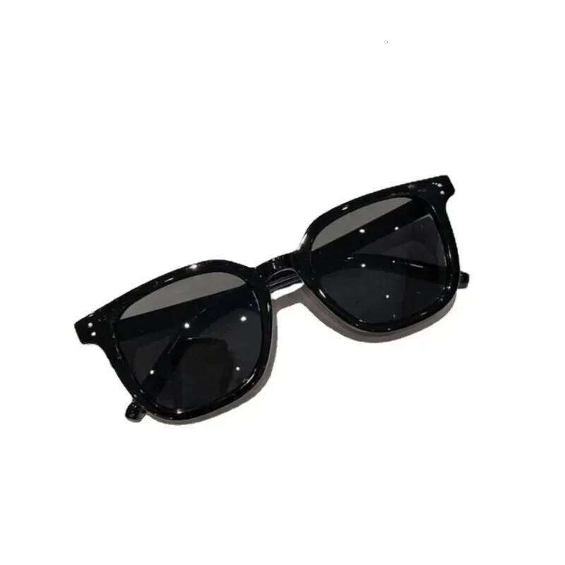 Sun Glasses Men Outdoors Fashion Resin Anti-reflective Sunglasses for Women H260202