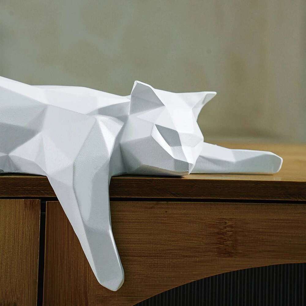 White Black Statue - Geometric Modern Room Figurine Sculpture for Home Office as Table Shelf Desk Decor Lying Cat Y260202